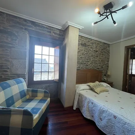 Caldelas Sacra-pension Rustica 3 Estrellas