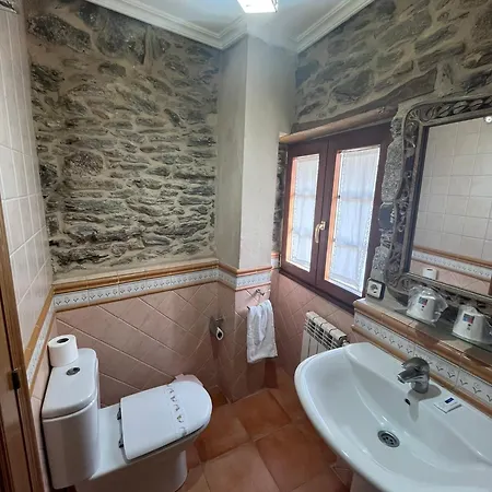 Caldelas Sacra-pension Rustica 3 Estrellas Castro Caldelas