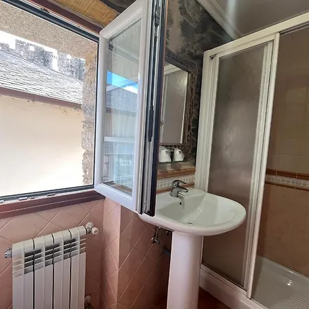 Casa Alberto 3* كاسترو كالديلاس