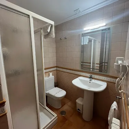 Caldelas Sacra-pension Rustica 3 Estrellas Guest house Castro Caldelas