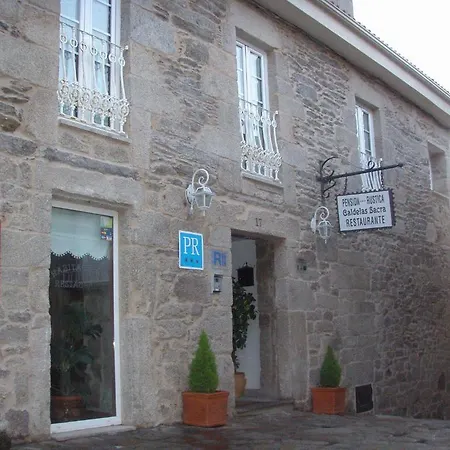 Casa Alberto بيت ضيافة كاسترو كالديلاس